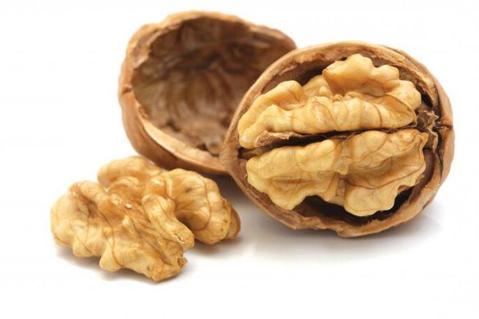 save walnuts for good luck