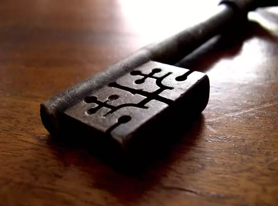 good luck charm - lock